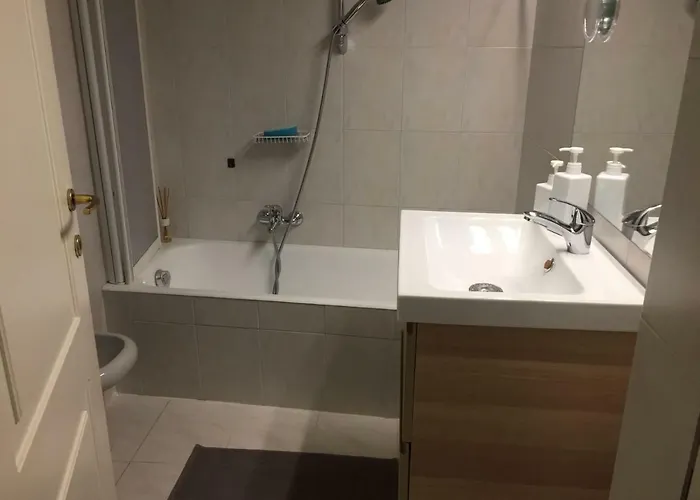 Apartament Housesanremo *